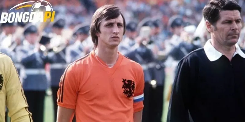 Cruyff - Huyền thoại trụ cột của đội tuyển Hà Lan