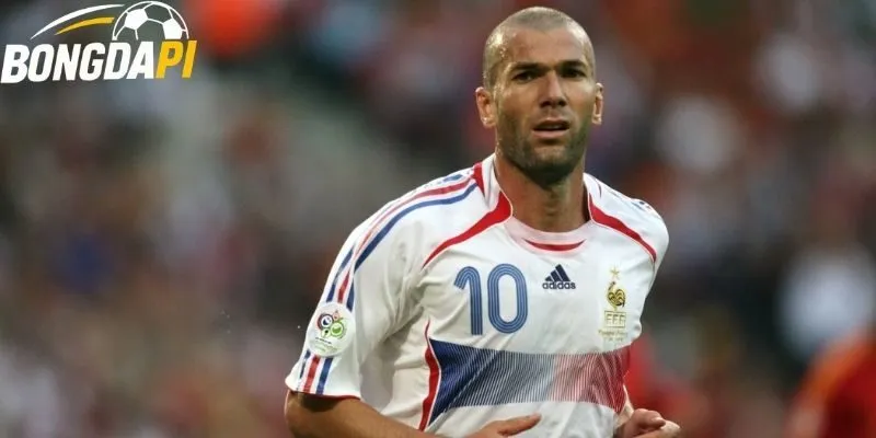 Zinedine Zidane - Tiền Vệ Cá Tính Nhất Thế Giới Bóng Đá